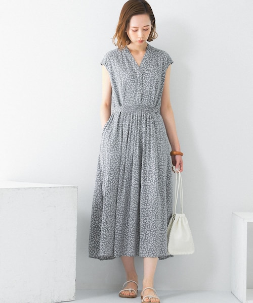 しのちゃん　　　アーバンリサーチロッソ　リーフ柄ワンピ URBAN RESEARCH ROSSO WOMEN（アーバンリサーチ ロッソ）の