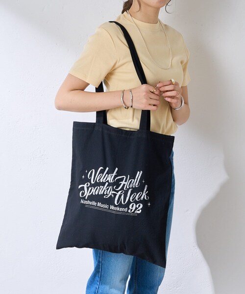 SHENERY（シーナリー）の「OriginalPrint BAG（トートバッグ・ホワイト/ブラック・F）」の2枚目の写真