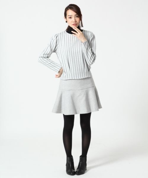 A part by（アパートバイ）の「ピンストライプパフプルオーバーロングスリーブ（トップス・レディース・ホワイト/ブラック/グレー・Ｆ）」の6枚目の写真