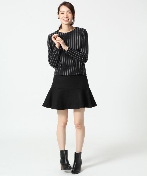 A part by（アパートバイ）の「ピンストライプパフプルオーバーロングスリーブ（トップス・レディース・ホワイト/ブラック/グレー・Ｆ）」の4枚目の写真