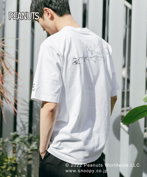 Uiscel(ユイセル)の「『別注』SNOOPY×Uiscel T-SHIRTS A(その他・メンズ・WHITE/BLACK・M/L)」の1枚目の写真
