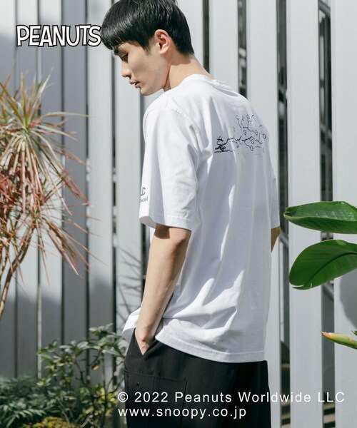 Uiscel(ユイセル)の「『別注』SNOOPY×Uiscel T-SHIRTS A(その他・メンズ・WHITE/BLACK・M/L)」の4枚目の写真