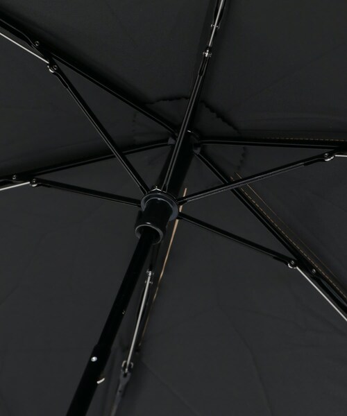 Traditional Weatherwear（トラディショナルウェザーウェア）の「Traditional Weatherwear LT WEIGHT UMBRELLA（その他・レディース・SILVER/GOLD・-）」の7枚目の写真