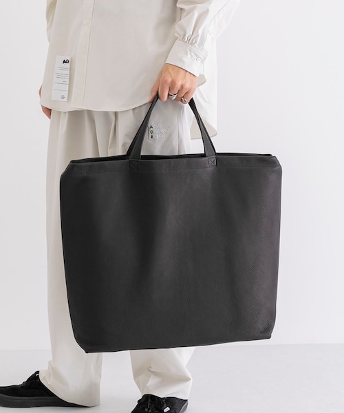 Aeta(アエタ)の「Aeta D Faced SHOULDER TOTE:L(その他・メンズ・black・one)」の1枚目の写真
