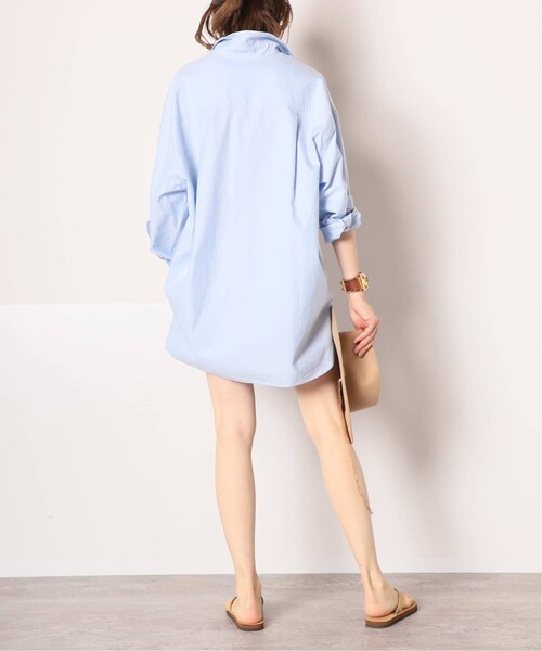 MUSE de Deuxieme classe（ミューズデドゥーズィエムクラス）の「FRIEDA CUFF SHORT デニム（パンツ・ブルー C/(047)/25/残り1点/26/残り3点/27/在庫なし）」の4枚目の写真