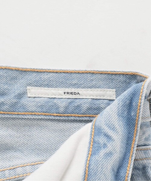 MUSE de Deuxieme classe（ミューズデドゥーズィエムクラス）の「FRIEDA CUFF SHORT デニム（パンツ・ブルー C/(047)/25/残り1点/26/残り3点/27/在庫なし）」の18枚目の写真