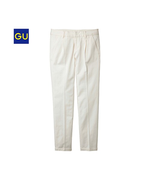 GU（ジーユー）の「（GU）テーパードチノＢ（WOMEN ⁄ パンツ・その他・レディース・BLACK/OFF WHITE/OLIVE/PINK/NAVY/NATURAL・XL/L/M/S）」の2枚目の写真