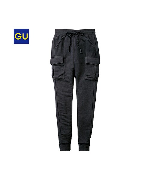 GU(ジーユー)の「(GU)カットソートラックカーゴパンツ(WOMEN ⁄ パンツ・その他・レディース・BLACK/DARK GREEN・L/M/S/XL)」の1枚目の写真