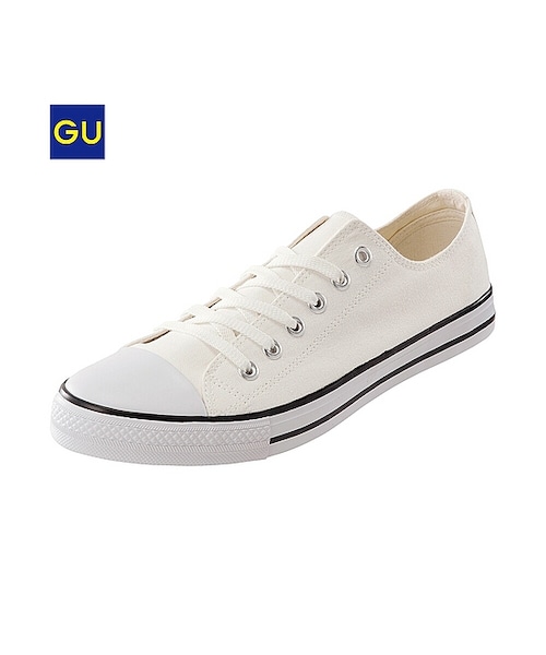 GU（ジーユー）の「（GU）キャンバスシューズ（MEN ⁄ ブーツ・シューズ・メンズ・88/BLACK/NAVY/WHITE/RED/BLUE・24.0cm/25.0cm/23.0cm/26.0cm/28.0cm/27.0cm）」の2枚目の写真