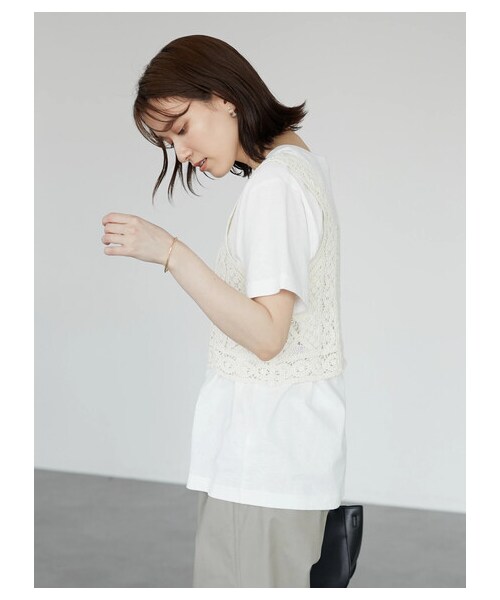 Green　Parks（グリーンパークス）の「・SUGAR SPOON カギ針風ベスト（トップス・グレー/ブラック/ナチュラル/ライトブルー・F）」の5枚目の写真