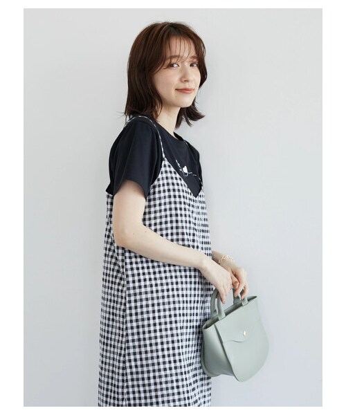 Green Parks(グリーンパークス)の「・ELENCARE DUE ギンガムキャミワンピース(ワンピース/ドレス・ブラック/ライムグリーン/サックスブルー・F)」の7枚目の写真