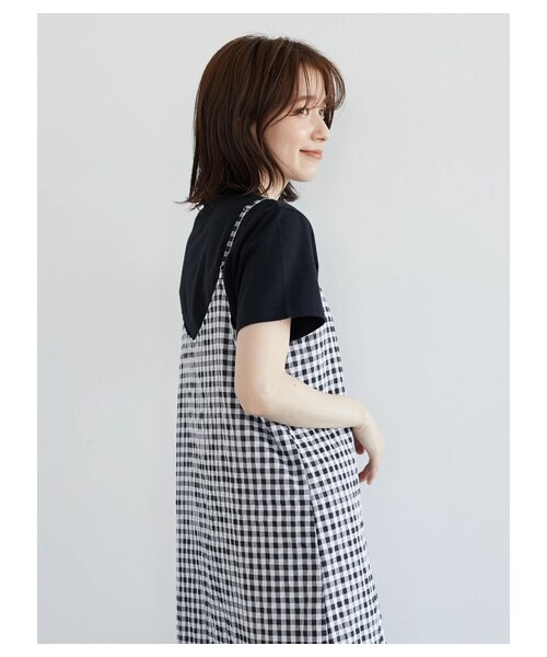 Green Parks(グリーンパークス)の「・ELENCARE DUE ギンガムキャミワンピース(ワンピース/ドレス・ブラック/ライムグリーン/サックスブルー・F)」の5枚目の写真
