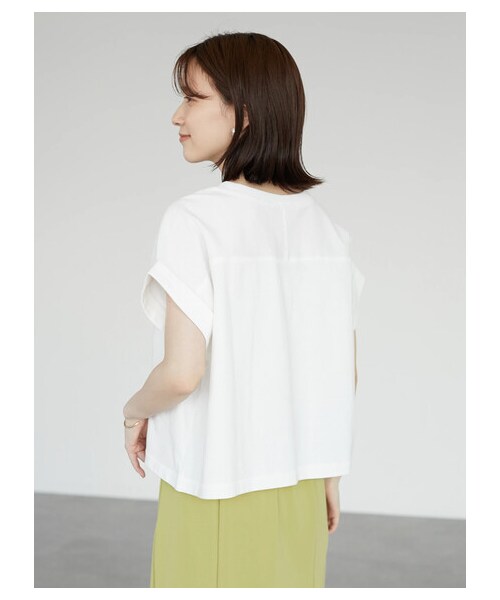 Green　Parks（グリーンパークス）の「・Petit Fleur カレッジロゴptTシャツ（トップス・オフホワイト/チャコールグレー/ブラック/グリーン・F）」の17枚目の写真