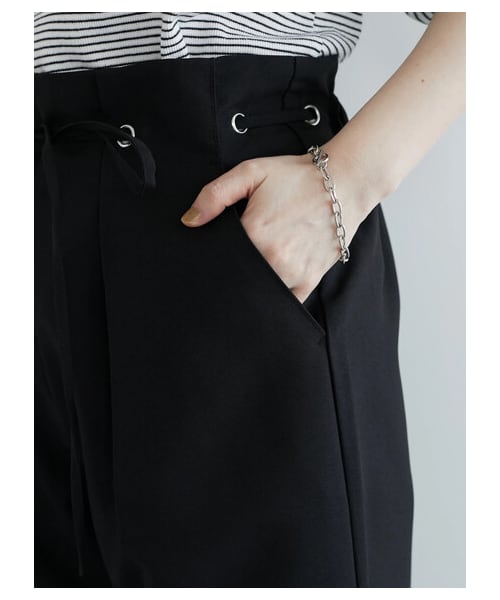 Green Parks(グリーンパークス)の「・ELENCARE DUE ハトメ付ワイドパンツ(パンツ・ブラック/レッド/カーキ・F)」の7枚目の写真