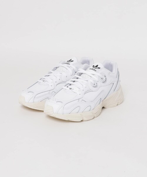 adidas（アディダス）の「adidas ASTIR（その他・レディース・ホワイト・22.5/23/23.5/24）」の2枚目の写真