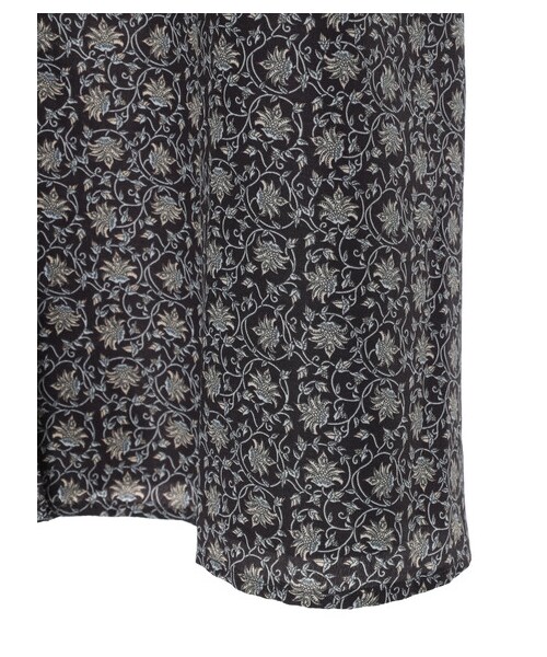 Green Parks(グリーンパークス)の「小花柄ワンピース(ワンピース/ドレス・ブラック/ブルー・F)」の18枚目の写真