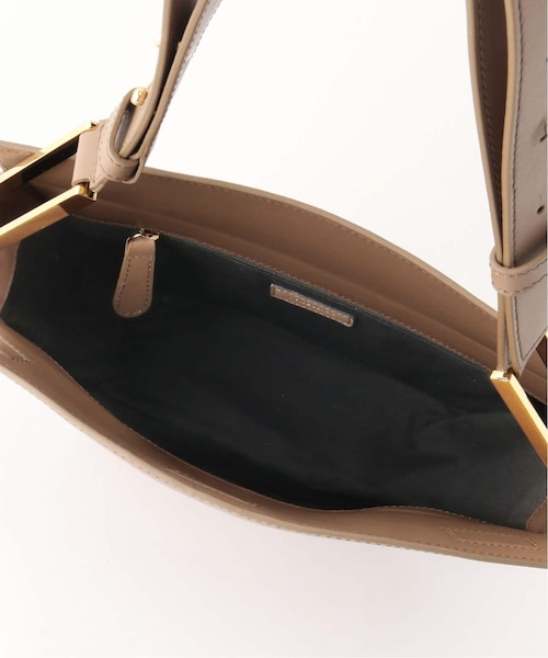 MUSE de Deuxieme classe（ミューズデドゥーズィエムクラス）の