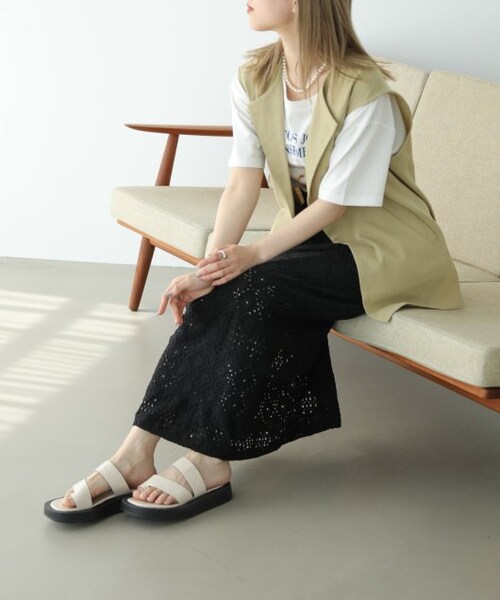 RAY CASSIN（レイカズン）の「リネンミックスノーカラージレベスト（ジャケット/アウター・レディース・キナリ/スミクロ/サンドベージュ・FREE）」の6枚目の写真