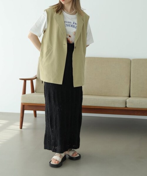 RAY CASSIN（レイカズン）の「リネンミックスノーカラージレベスト（ジャケット/アウター・レディース・キナリ/スミクロ/サンドベージュ・FREE）」の7枚目の写真