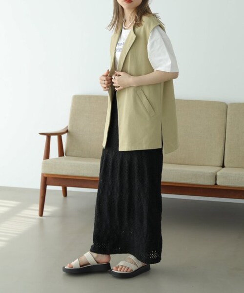 RAY CASSIN（レイカズン）の「リネンミックスノーカラージレベスト（ジャケット/アウター・レディース・キナリ/スミクロ/サンドベージュ・FREE）」の8枚目の写真