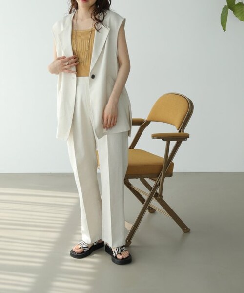 RAY CASSIN（レイカズン）の「リネンミックスノーカラージレベスト（ジャケット/アウター・レディース・キナリ/スミクロ/サンドベージュ・FREE）」の21枚目の写真