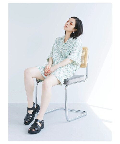 Green　Parks（グリーンパークス）の「【予約】KBF.トワルドジュイ柄ショートパンツ（パンツ・ブラック/グレーベージュ/グリーン/ブルー・F）」の2枚目の写真