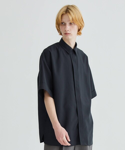 THE RERACS(ザ・リラクス)の「THE PERFECT HALF SLEEVE SHIRT(シャツ/ブラウス・メンズ・ECRU/GRY/G.BGE/D.NVY・46/48)」の2枚目の写真