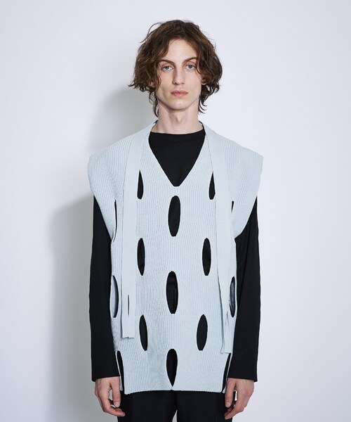 UNITED TOKYO(ユナイテッドトウキョウ)の「スラッシュニットベスト(ニット/セーター・メンズ・L.GRY/D.GRY/CCL/MINT・FREE)」の1枚目の写真