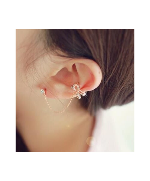 ピアス3点 STORES.jp（ストアーズドットジェーピー）の「ヘリックス風 リボン