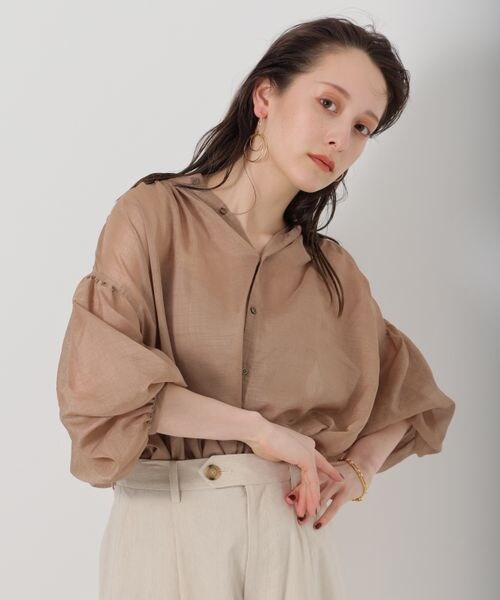 BABYLONE（バビロン）の「シャイニーボイル2WAYブラウス（トップス・レディース・ブラック19/ライトベージュ56/モカ59・FREE）」の10枚目の写真