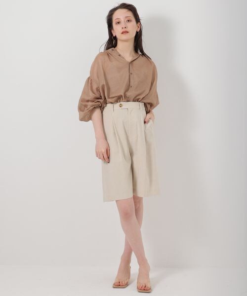 BABYLONE（バビロン）の「シャイニーボイル2WAYブラウス（トップス・レディース・ブラック19/ライトベージュ56/モカ59・FREE）」の13枚目の写真