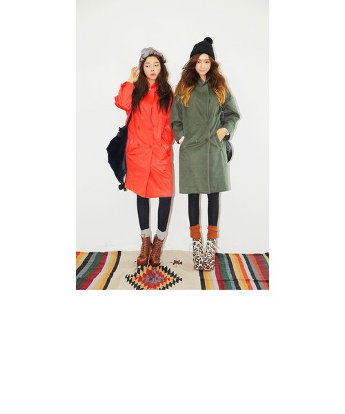 STYLENANDA(スタイルナンダ)の「オーバーサイズダブルチェスターコート(ジャケット/アウター・レディース・ネイビー/カーキ/ベージュ/オレンジ/ピンク/レッド/ブラック/チャコール・フリーサイズ)」の22枚目の写真