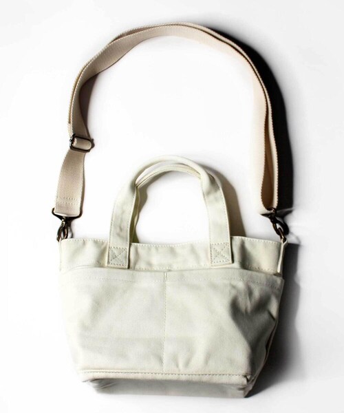 AVIREX（アヴィレックス）の「【直営店限定】キャンバス ミニ トートバック/CANVAS MINI TOTE BAG（バッグ・KINARI/BLACK・F）」の7枚目の写真