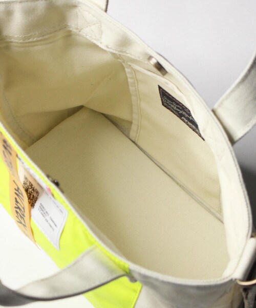 AVIREX（アヴィレックス）の「【直営店限定】キャンバス ミニ トートバック/CANVAS MINI TOTE BAG（バッグ・KINARI/BLACK・F）」の10枚目の写真