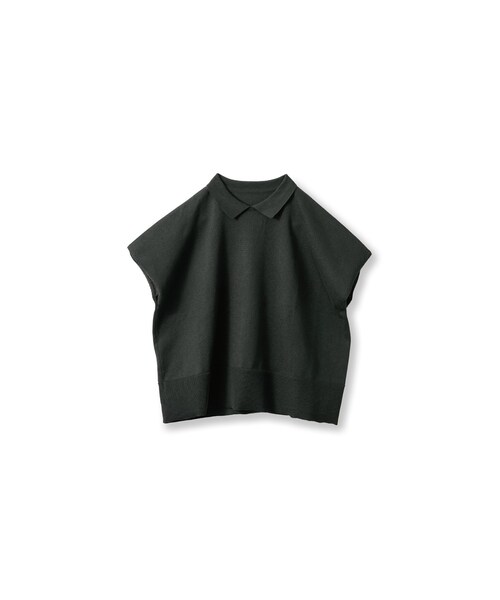 avecmoi(アヴェクモワ)の「アヴェクモワ ポロ衿ニットトップス〈黒〉(レディースファッション > トップス > その他トップス・レディース・ブラック・(身幅61/総丈56cm)/(身幅64/総丈56cm)/(身幅58/総丈56cm)/(身幅55/総丈56cm))」の2枚目の写真