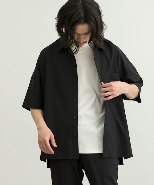 URBAN RESEARCH ID(アーバンリサーチ アイディー)の「URBAN RESEARCH iD 仿亞麻質感短袖襯衫(トップス・メンズ・黑色/薰衣草紫/藍綠色・M/L)」の12枚目の写真