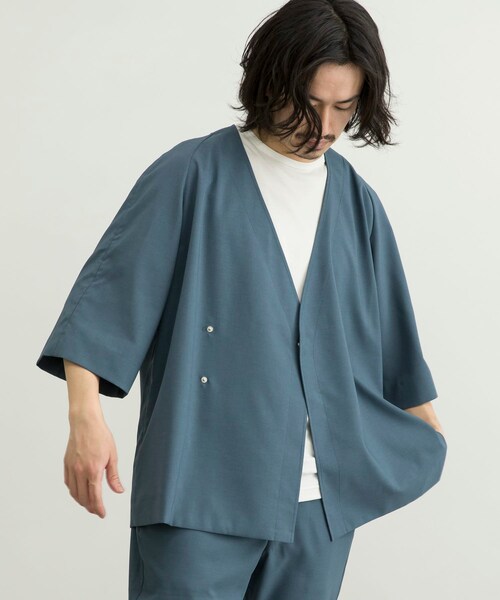URBAN RESEARCH ID(アーバンリサーチ アイディー)の「URBAN RESEARCH iD 仿亞麻質感作務衣外套(ジャケット/アウター・メンズ・黑色/薰衣草紫/藍綠色・M/L)」の1枚目の写真