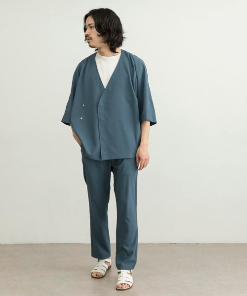 URBAN RESEARCH ID(アーバンリサーチ アイディー)の「URBAN RESEARCH iD 仿亞麻質感作務衣外套(ジャケット/アウター・メンズ・黑色/薰衣草紫/藍綠色・M/L)」の3枚目の写真