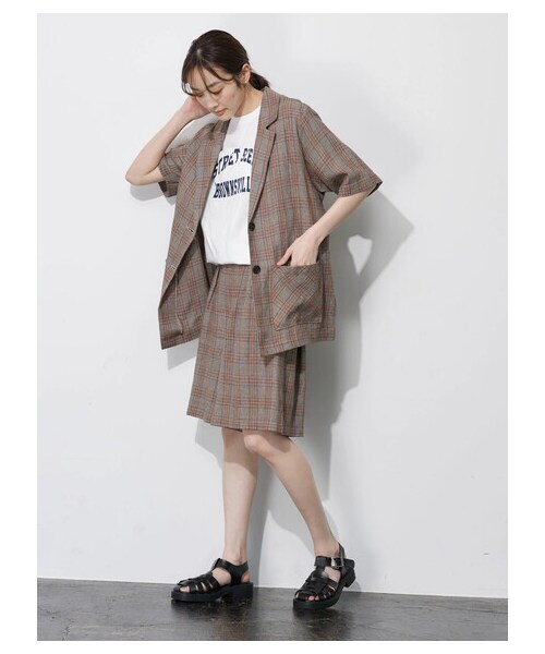 Green Parks(グリーンパークス)の「ベルギーリネン混 ジャケット(ジャケット/アウター・ダークグレー/ライトベージュ/チェックブラウン・F)」の3枚目の写真