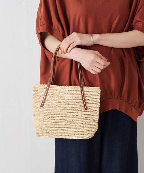 BEARDSLEY(ビアズリー)の「《予約・Sans Arcidet》ラフィアバッグ(かごバッグ・レディース・ブラック/アイボリー/ベージュ/ブラウン・FREE)」の2枚目の写真