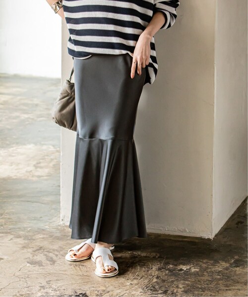 Noble（ノーブル）の「《予約》ヴィンテージサテンマーメイドスカート