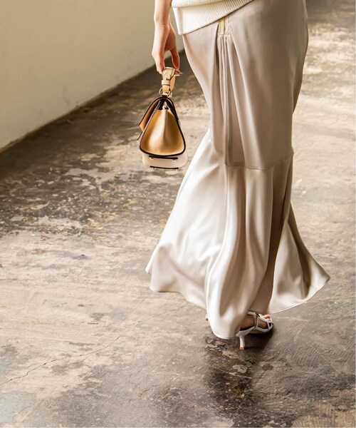 Noble（ノーブル）の「《予約》ヴィンテージサテンマーメイドスカート