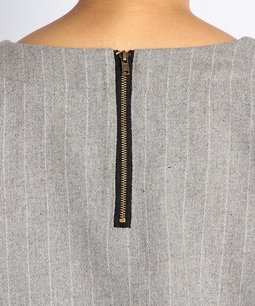 DOUBLE NAME（ダブルネーム）の「ストライプ柄バックジップトップス（トップス・レディース・ネイビー/チャコールグレー/杢グレー・FREE）」の6枚目の写真