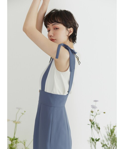 Marjorie（マージョリー）の「象群的簇擁，特色金屬拉鍊蝴蝶結吊帶褲（パンツ・レディース・藍/杏・XS/S/M/L）」の3枚目の写真