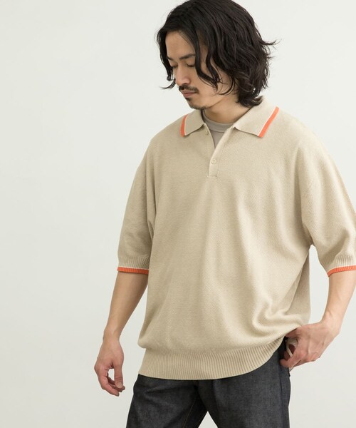 URBAN RESEARCH ID(アーバンリサーチ アイディー)の「URBAN RESEARCH iD 寬版針織POLO衫(トップス・メンズ・黑色/淺膚色/紫色・M/L)」の2枚目の写真