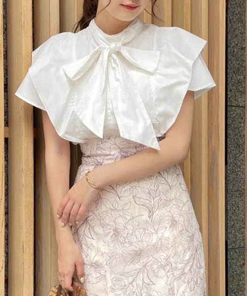 one after another NICE CLAUP（ワンアフターアナザーナイスクラップ）の「前後2wayリボンブラウス（シャツ/ブラウス・レディース・オフホワイト/ピンク/グリーン/ブラック・0）」の2枚目の写真