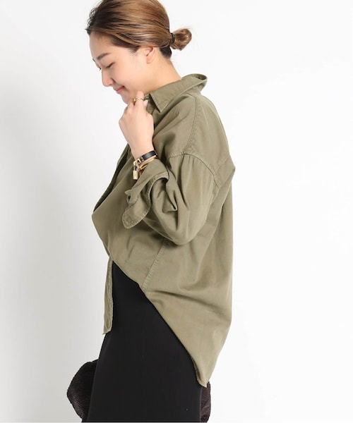Deuxieme Classe（ドゥーズィエムクラス）の「《予約》*badass シャツ