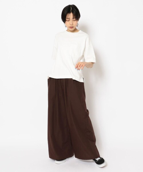 AVIREX（アヴィレックス）の「TUCK GATHERS WIDE PANTS/ タックギャザーワイドパンツ（パンツ・IVORY/BLACK/BROWN・F）」の9枚目の写真