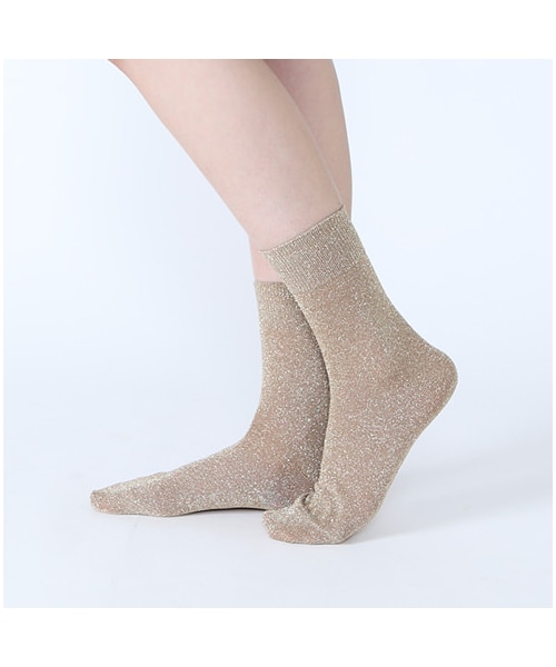 靴下屋（クツシタヤ）の「ラメショートソックス（ソックス・靴下・レディース・オフホワイト/グレー/クロ/ゴールドブラック/ベージュ/グレーベージュ/ローズピンク/カーキ/ターコイズブルー・22.0～24.0cm）」の12枚目の写真