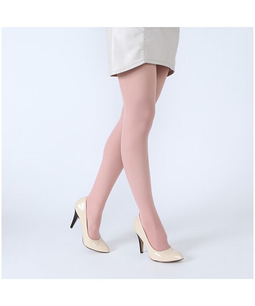 靴下屋（クツシタヤ）の「30デニールシアータイツ（タイツ・レディース・アイボリー/シルバーグレー/クロ/ニュアンスグレー/チャコールグレー/グレージュ/サンドベージュ/コゲチャ/ココアブラウン/アフリカンブラウン/ベビーピンク/シュガーローズ/アンティークローズ/ピンクペシェ/ラズベリー/アカ/エンジ/ダークプラム/サーモンピンク/スイートオレンジ/ライトイエロー/ライムグリーン/カラシ/ミントブルー/カーキ/オーカーグリーン/ライラックブルー/コン/オールドターコイズ/インクブルー/ラベンダー/ダークパープル/ダークバイオレット/モーヴ・M～L）」の21枚目の写真